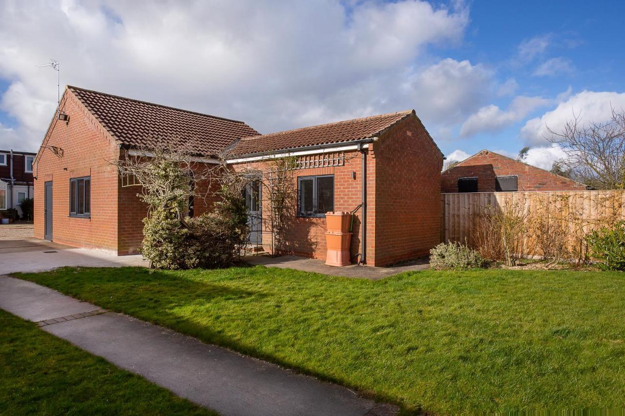 The Luxury Potting Shed With Free Parking! Apartamento York Exterior foto